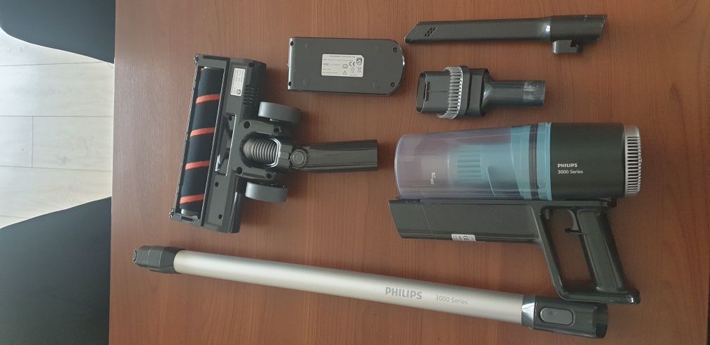 Sprzedam praktycznie nowy odkurzacz philips 3000 series gwarancja