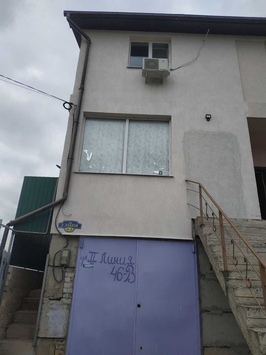 Будинок 1/4частина,Наті, "Вітамін" окрема, самостійна  виділена