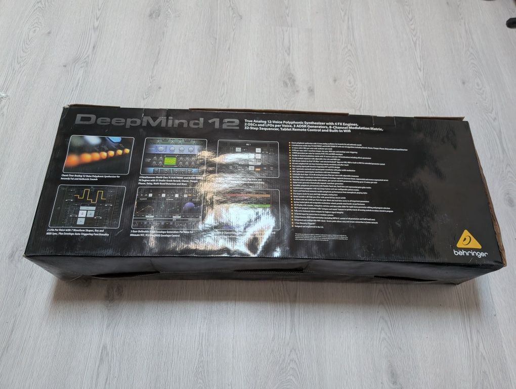 Behringer Deepmind 12