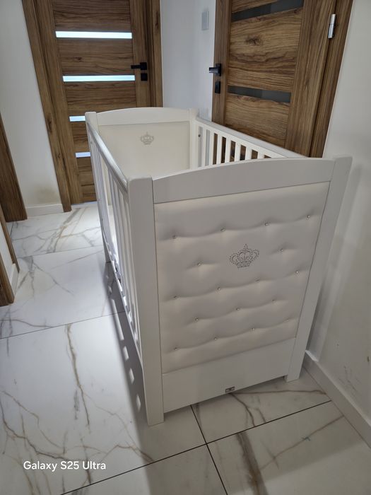 Łóżeczko Royal Baby Room 120x60 kryształy Swarowski +materac Babysense
