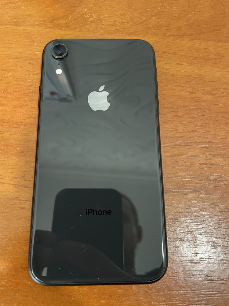 Iphone xr 64gb Акб 100% Black Neverlok Хорошее состояние
