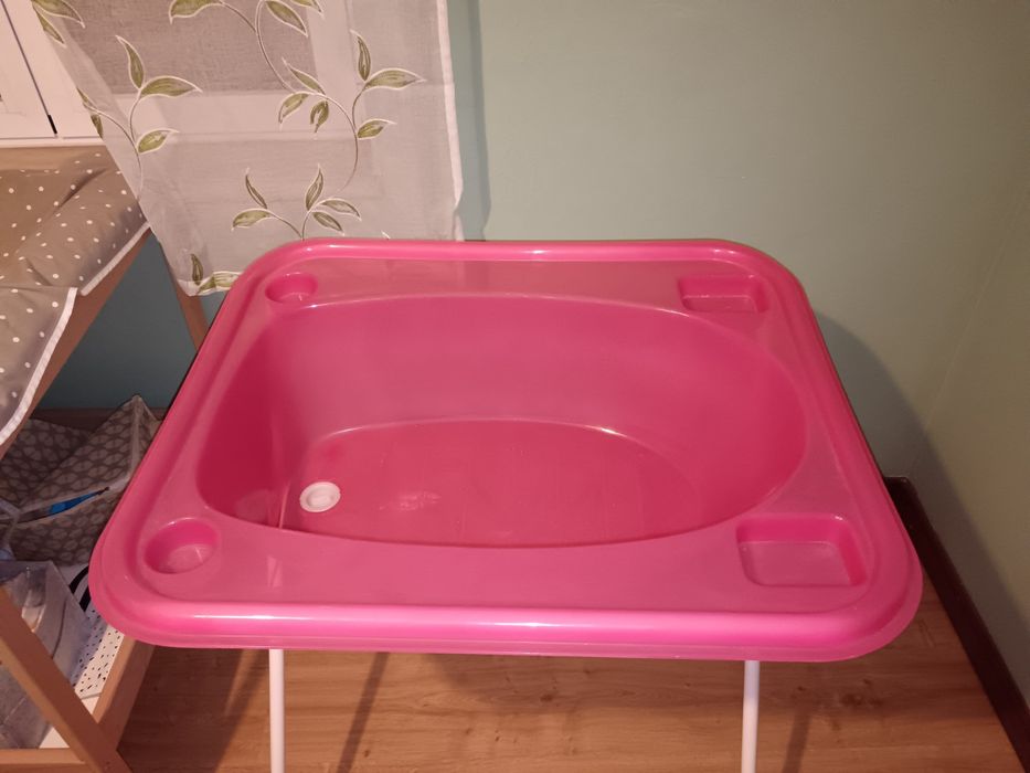 Banheira rosa para bebe