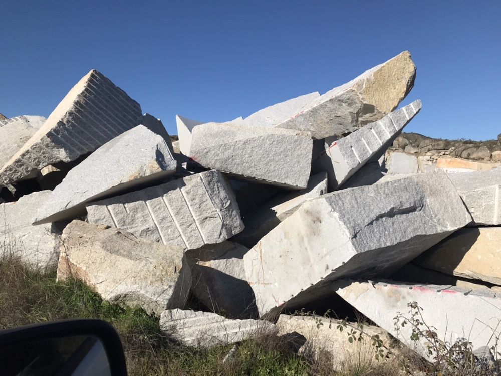 Pedra para muros toscos ou aparelhados