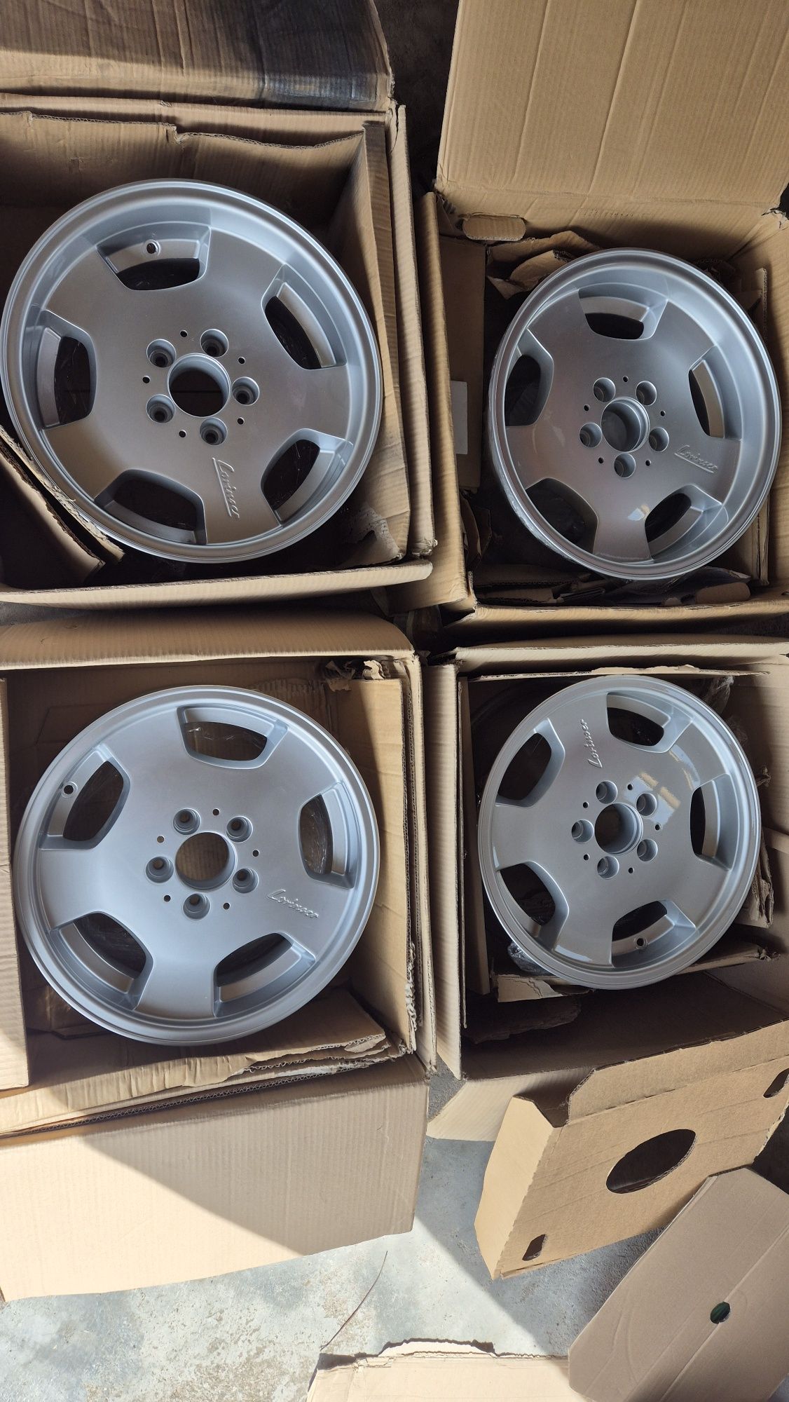 Felgi Lorinser RS80 16 cali R107 , W126