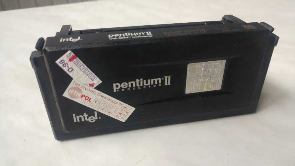 Kolekcjonerski procesor Intel Pentium II 1997r.