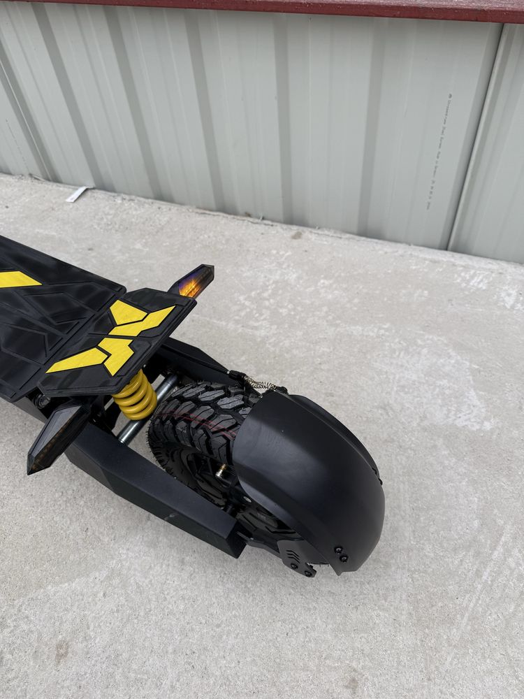 Skladana Hulajnoga Elektryczna OOTD T10 | 800W 13Ah 48V 50km/h 11’’