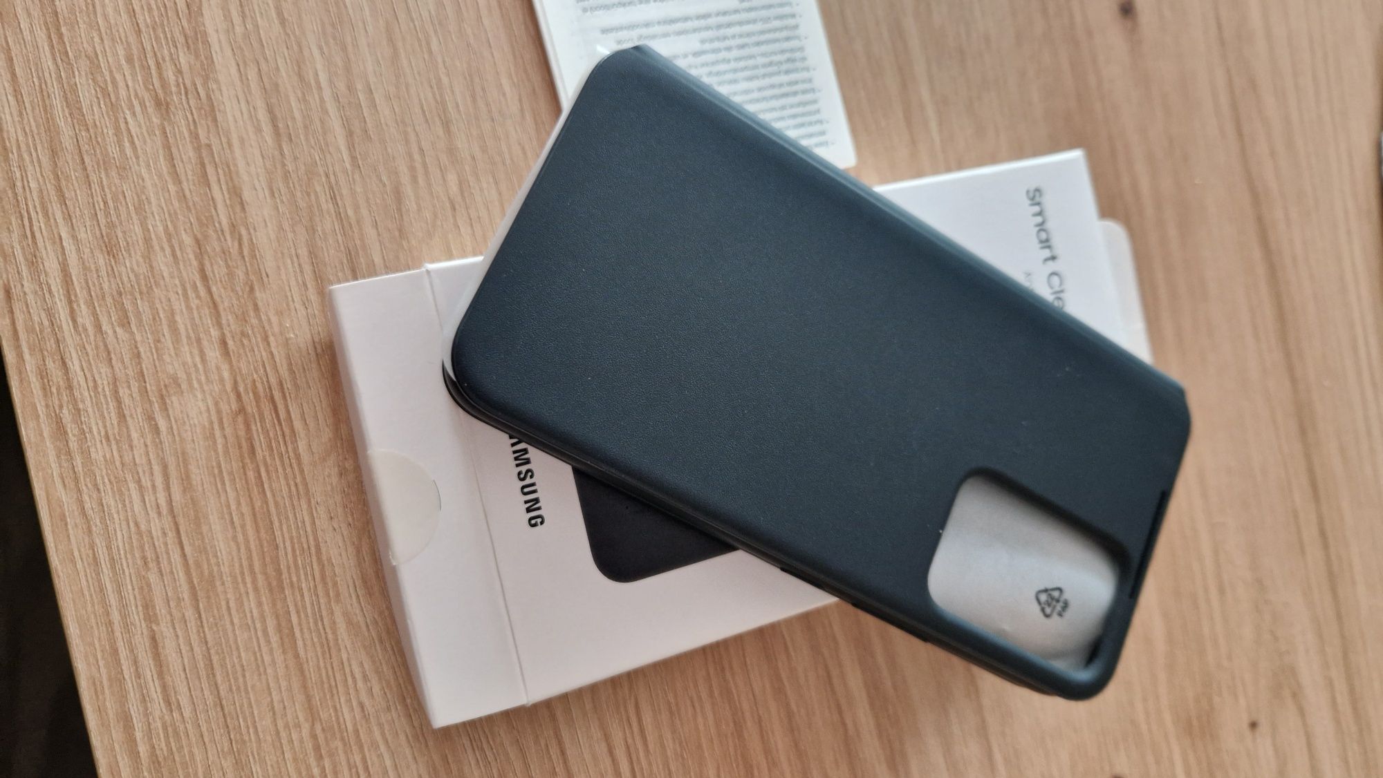 Etui Smart clear view cover do s22
