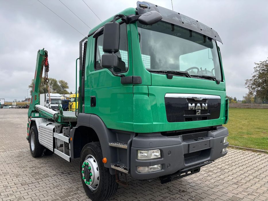 MAN TGM 18.340 4x4 naped na wał , skrzynia rozdzielcza z biegami terenowymi, hydraulika do wywrotu , bramowiec lub do zabudowy , wywrotka, HDS, wiertnica, energetyka, kiper itp.  TGM 18.340 (TGS) 4x4 18 t DMC, hydraulika, bramowiec , terenowy