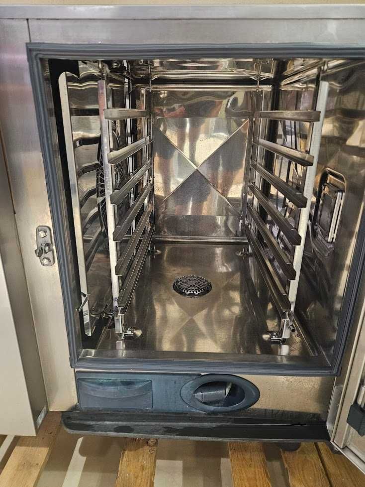 Piec konwekcyjno-parowy RATIONAL SCC 61 G – gazowy  6 x GN 1/1