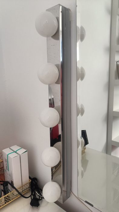 Zestaw toaletka Ikea lustro lampki