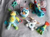 Zabawki dla niemowląt do wózka sensoryczne grzechotki
