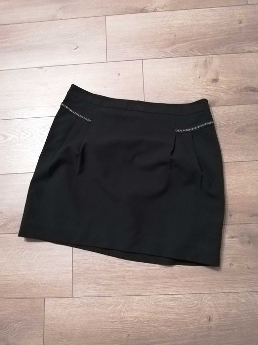 czarna krótka spódniczka Reserved 38-40 jak nowa
