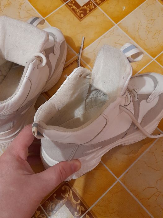 Кроссовки весна-осень 37р