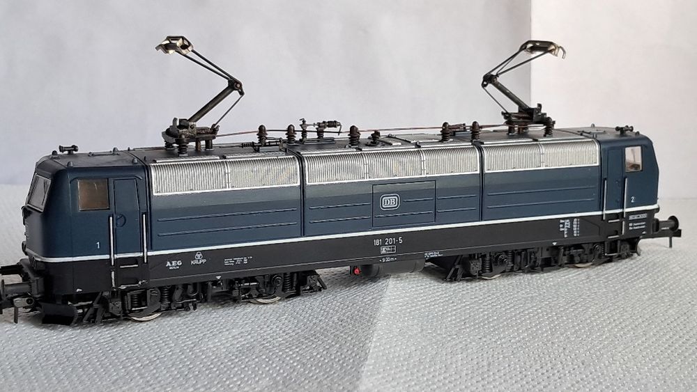 Lokomotywa H0 Roco BR 181