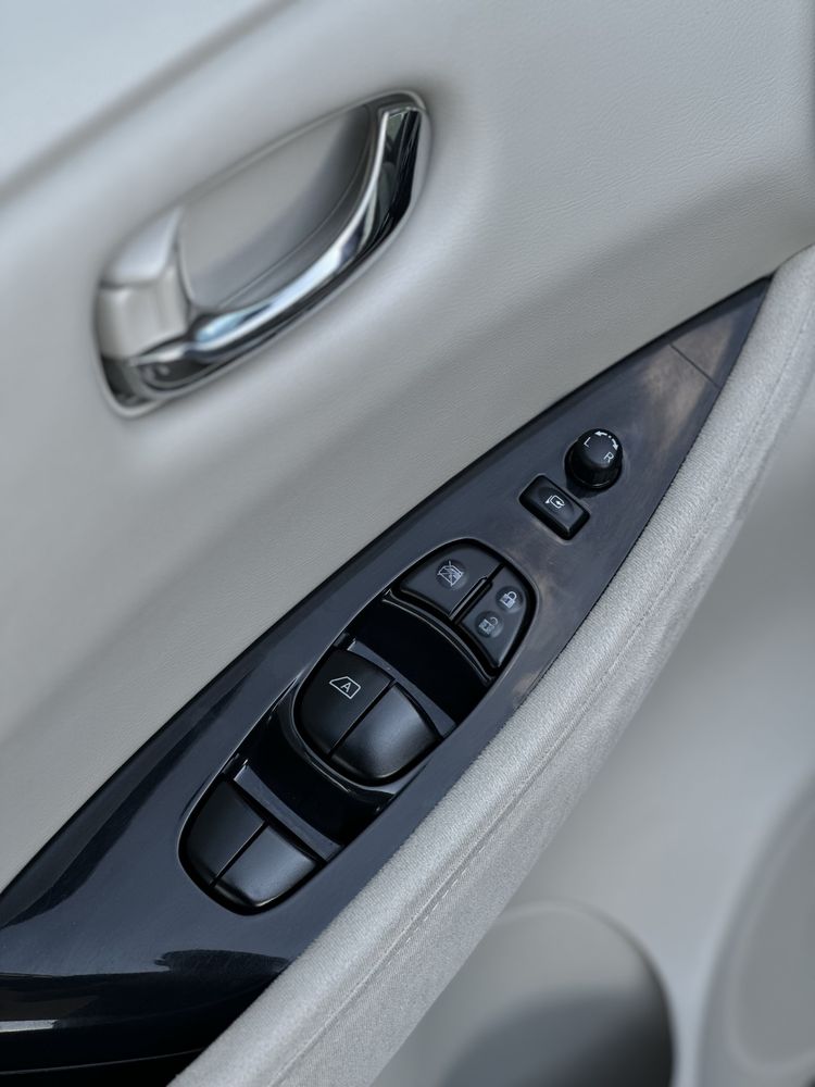 Nissan Leaf 24KW