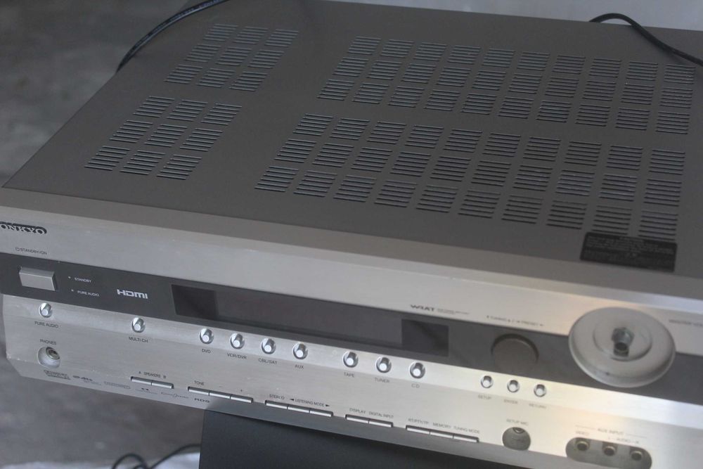 ONKYO  TX-SR505E-uszkodzony