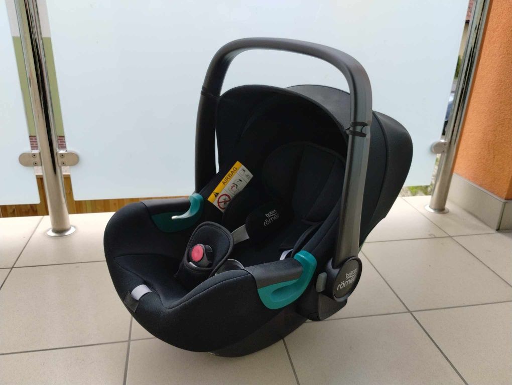 Britax Romer Baby-Safe 3 i-Size