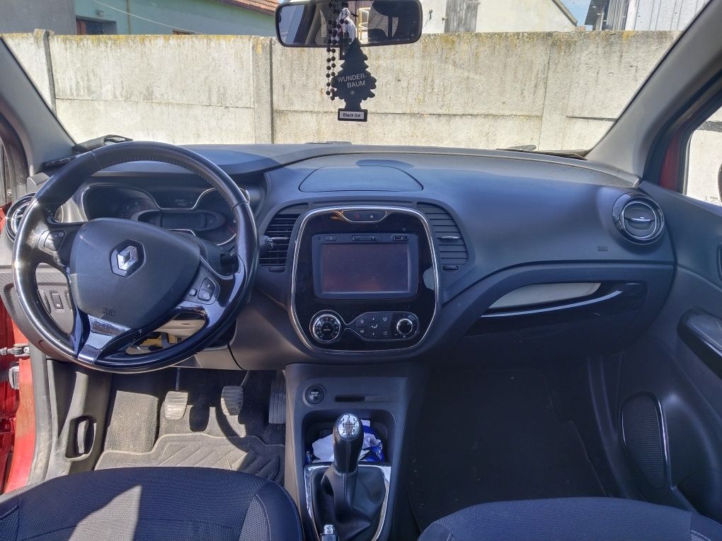 Renault captur 2016 rok mały przebieg