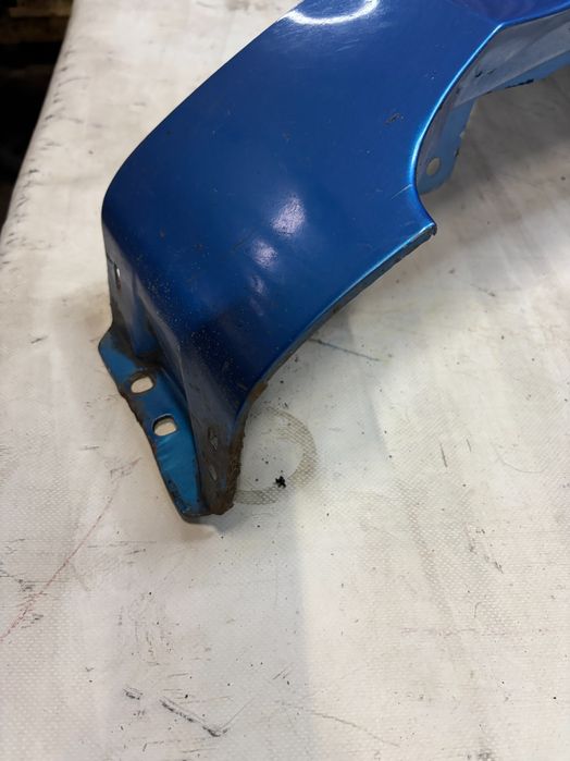 Błotnik Lewy Przód Ford Focus Mk2 Przedlift K: G3