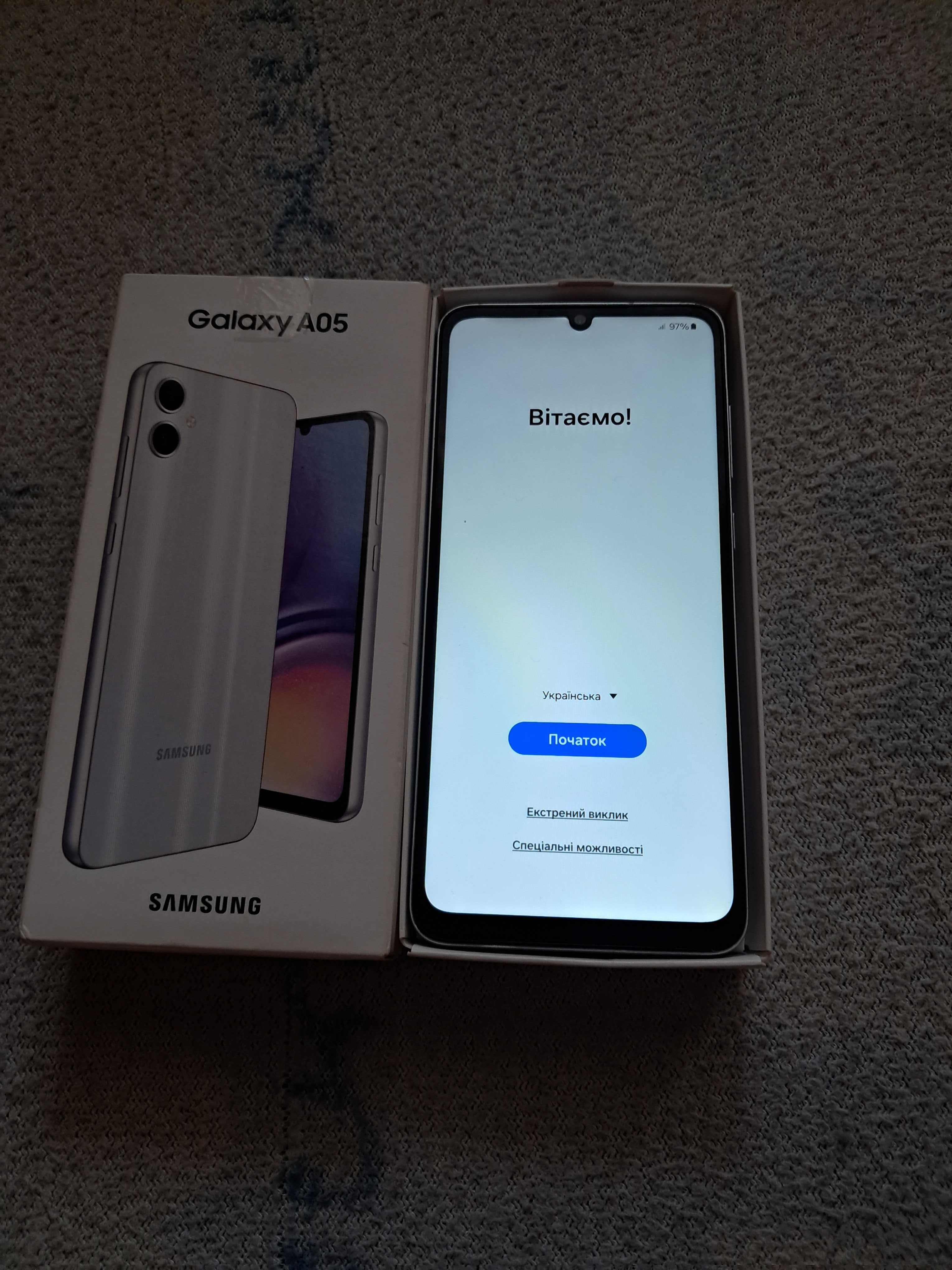 Samsung A05. 4/64 .2sim.у гарному стані.