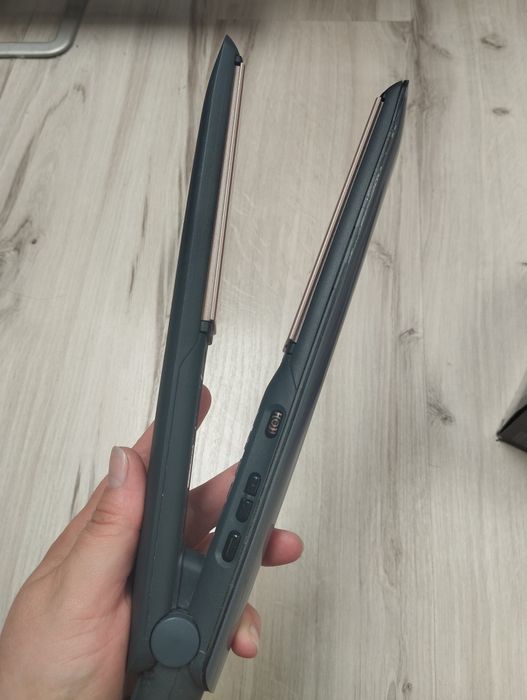 Профессиональная плойка утюжок для выпрямления волос Remington keratin