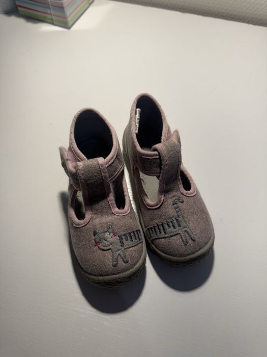 Kapcie dla dziewczynki Befado 22