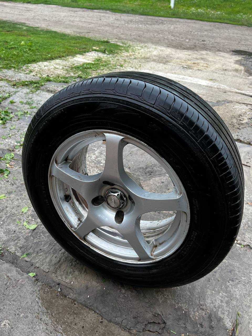 Продам комплект коліс R15 для PEUGEOT