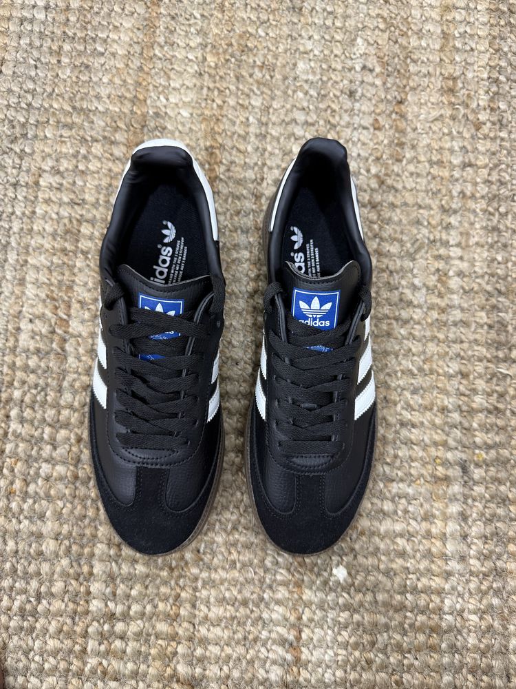 Adidas Samba Sneakers