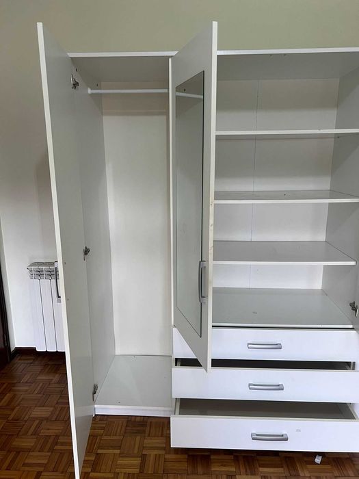 Roupeiro modelo Vellerup da JYS