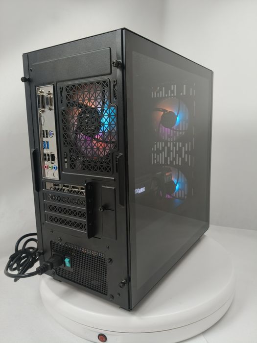 Komputer Gamingowy i5-14600K, RTX 3070, 32 GB,SSD,Win 11 Pro