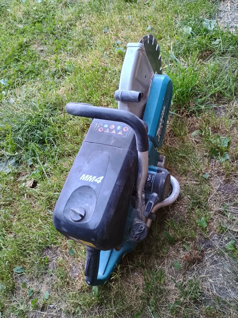Przecinarka spalinowa Makita EK7651H 4-suwowa, jak nowa