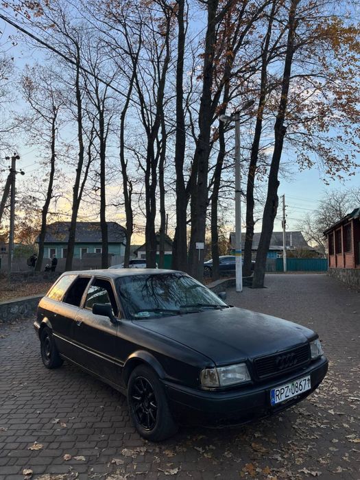 В продажі Ауді 80