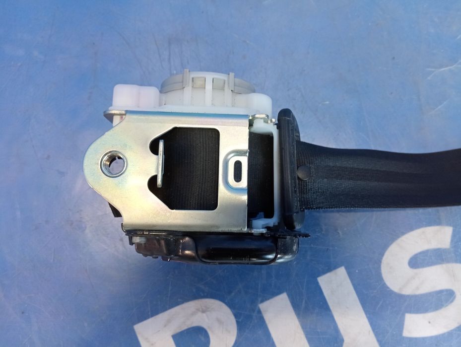 Ремень безпеки задній правий/лівий Porsche Macan 95B 2.0 Порш Макан