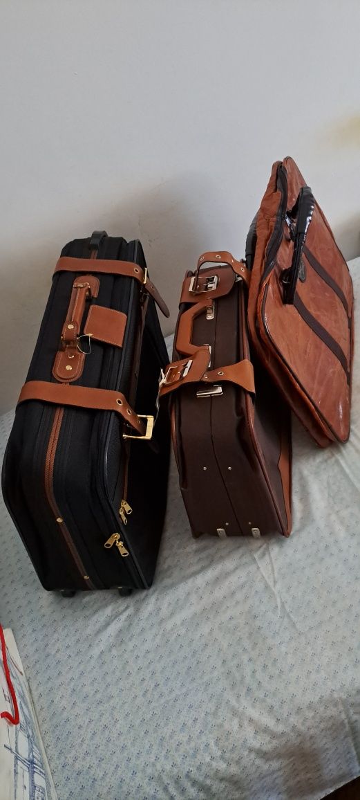 Mala de viagem vintage nova