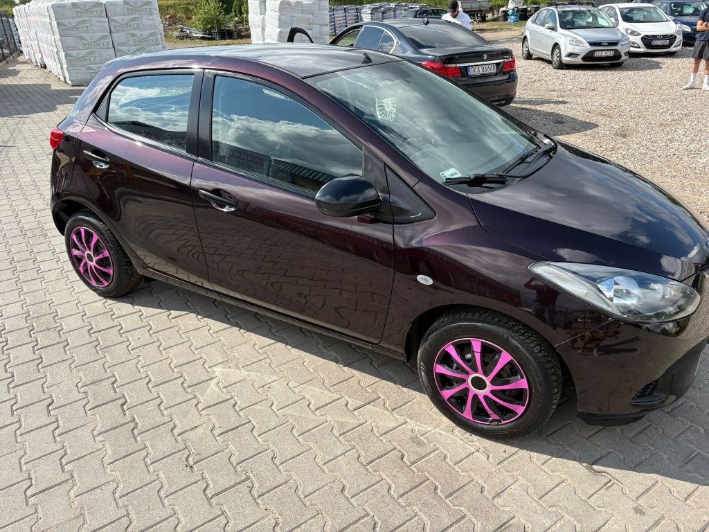 Mazda 2 1,3 Śliczna 145tys.km sprawna klima