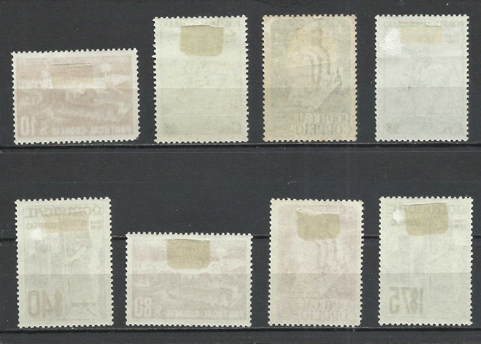 Selos portugueses – Série 8º e 3º Cent. Portugal, 1940 novos C/Charn.