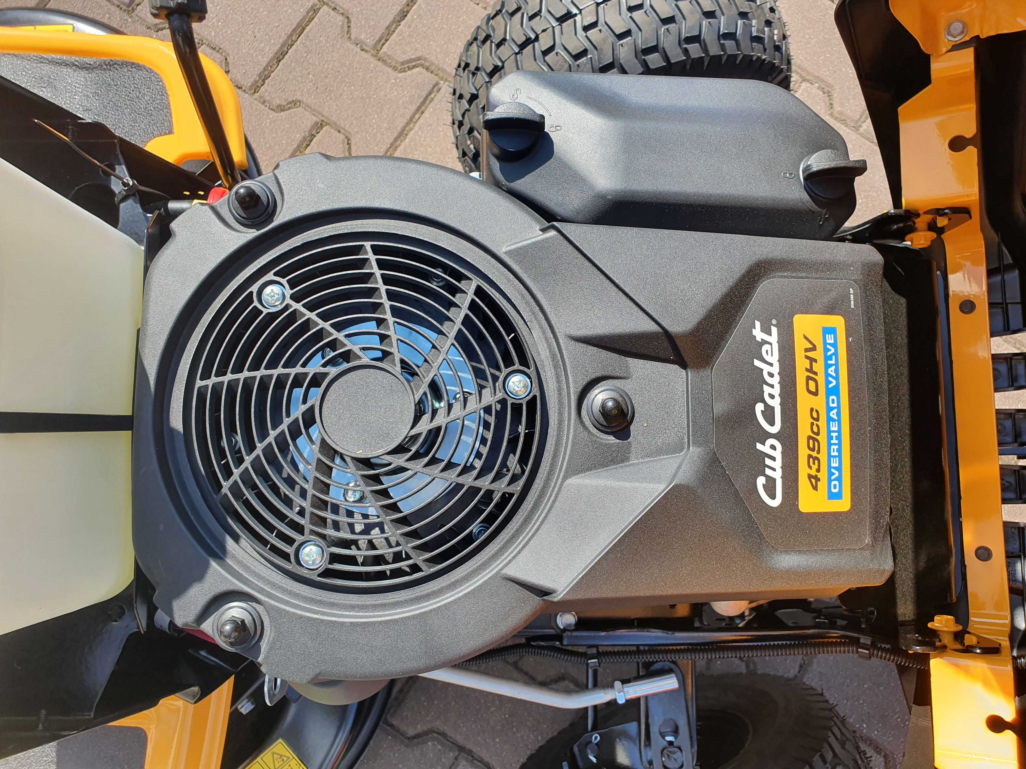 Traktorek kosiarka pług śnieżny Cub Cadet LT1NR92 z koszem