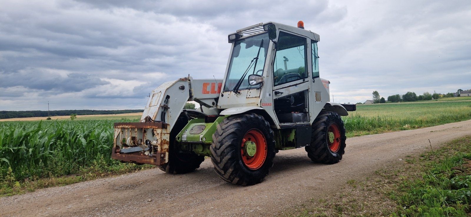 Ładowarka teleskopowa Claas Ranger 965 Plus