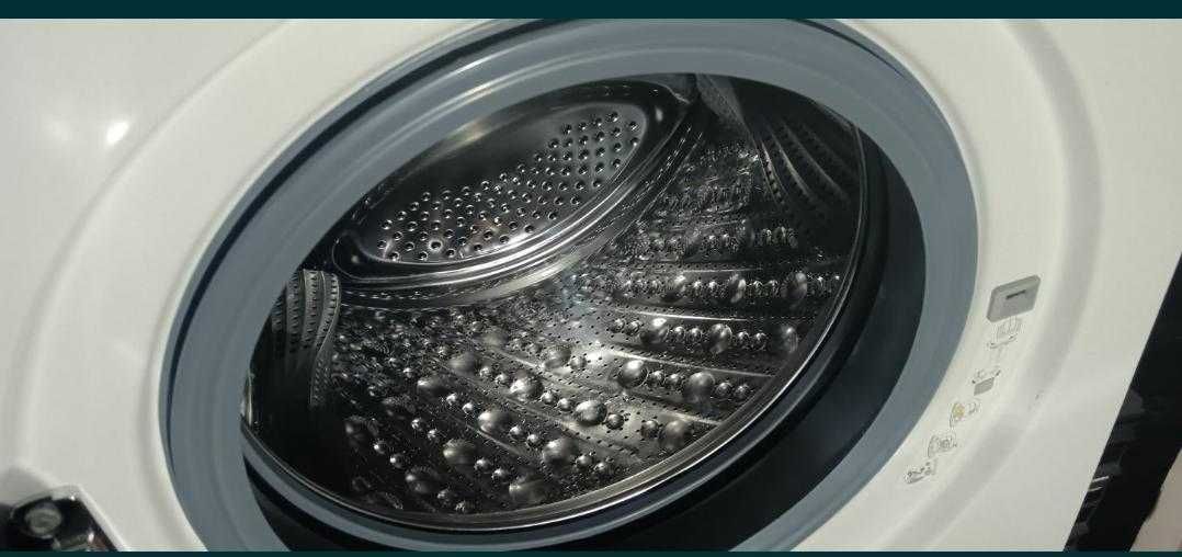 Vendo Máquina de Lavar e Secar Roupa Hisense