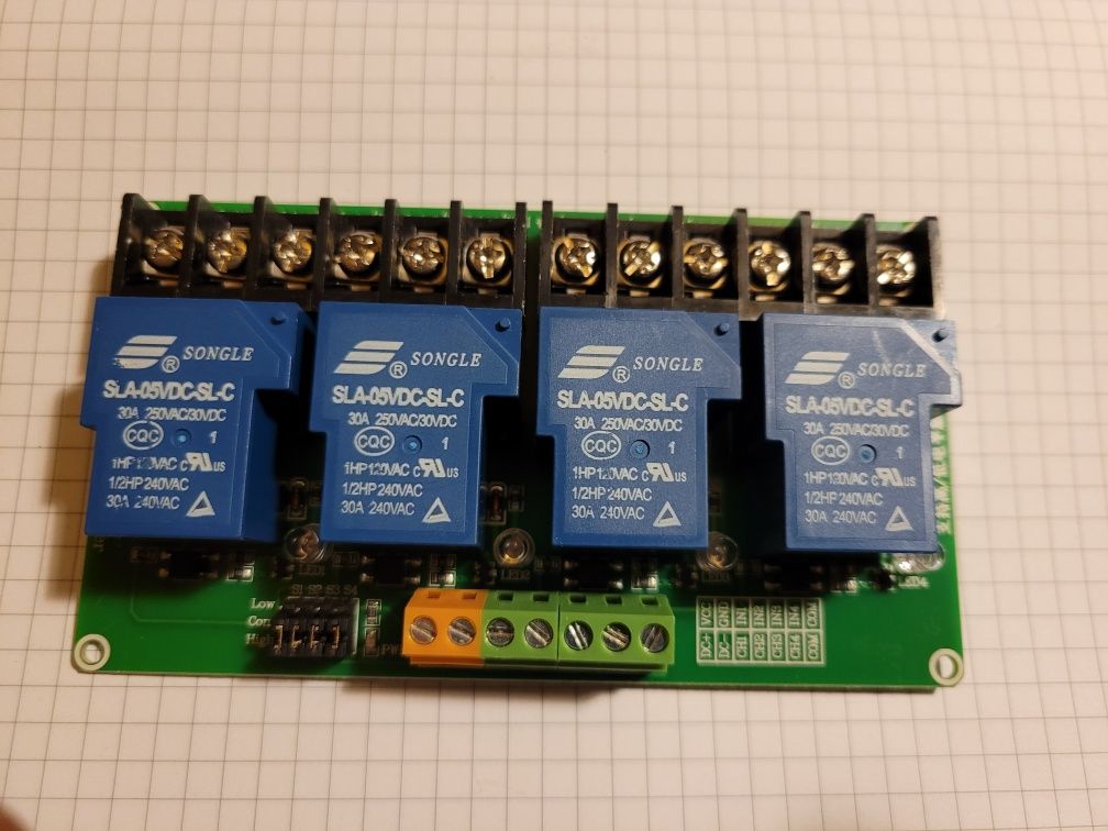 4-kanałowy moduł przekaźnika 5V 30A AVR 4CH Arduino Optoizolacja