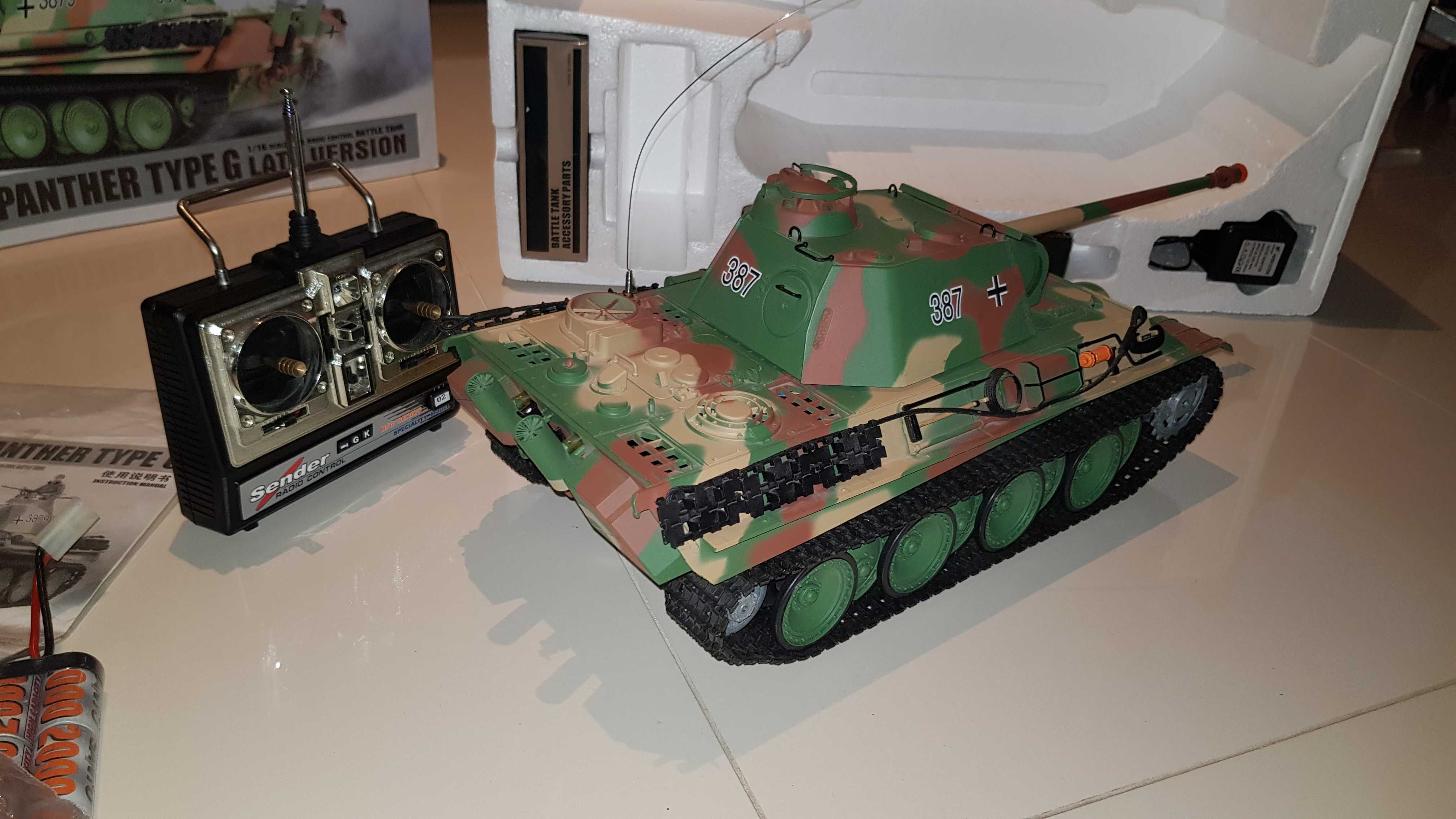 [RC] 1:16 czołg PzKpfw V Panther G Heng Long [3879] + metalowe części.