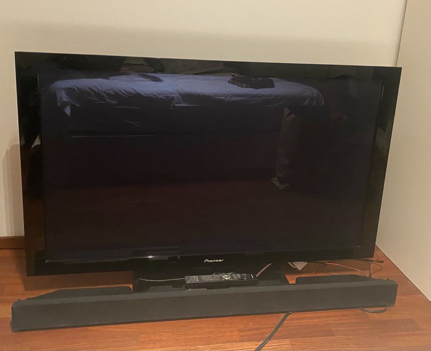 Tv Pioneer Kuro 50”