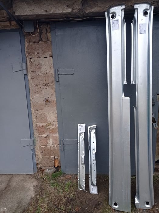 Продам пороги Мерседес Вито 638 и 639