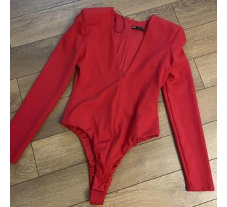 Боді червоне  Zara