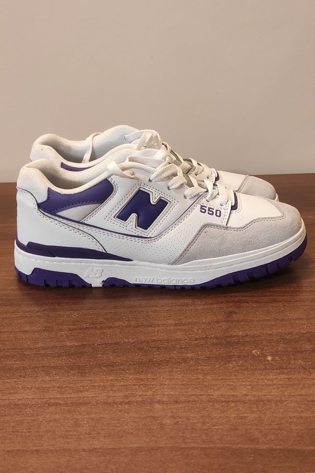 Buty New Balance 550 nowe rozmiar 42.5