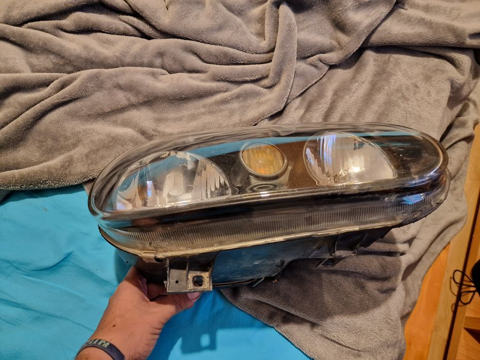 Vendo farois usados VW Golf 4