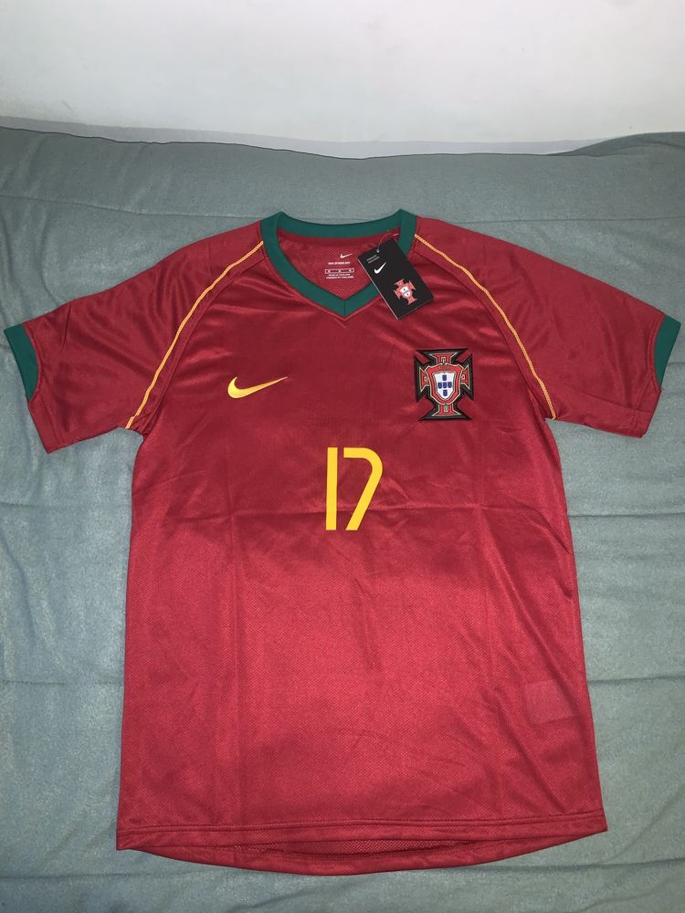 Equipamentos de Futebol (T-Shirts Vintage Equipas e Seleções)
