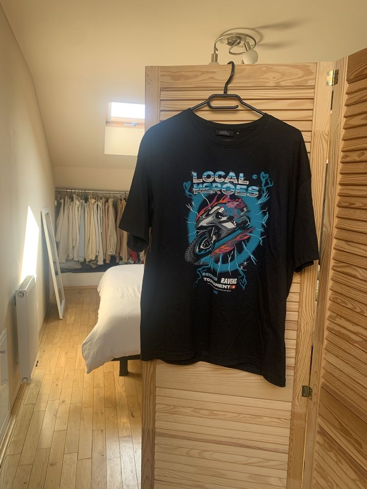 t-shirt Y2K local heroes