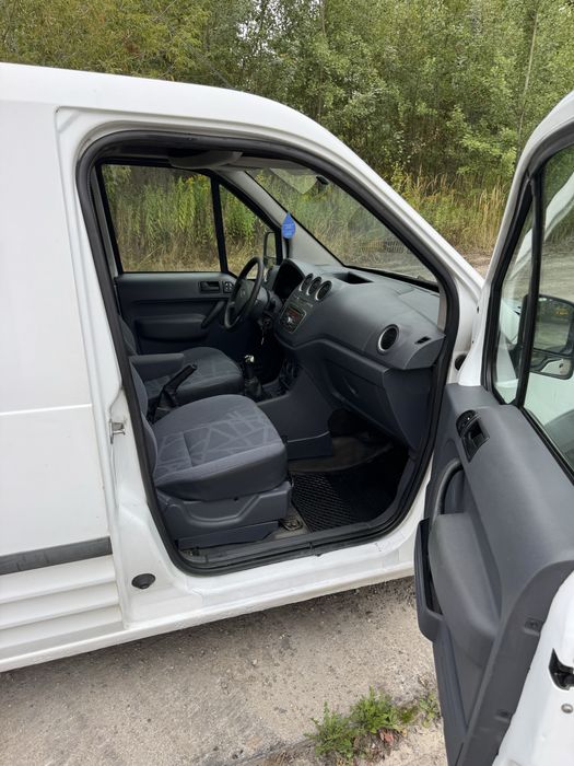 Ford transit Connect lodówka diesel samochód Sprawny jeżdżący