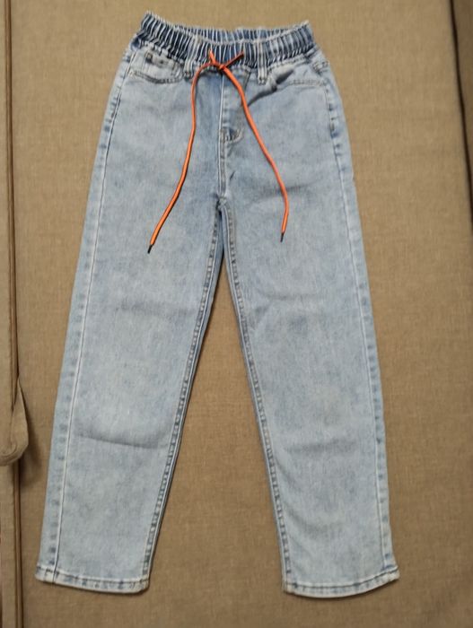 продам джинси 134 розміру
